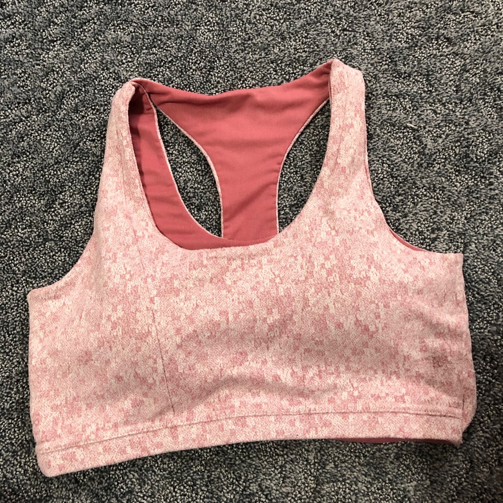 Gymshark fleur sports bra!